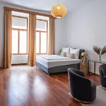 Appartement Gozsdu Panzio Boedapest