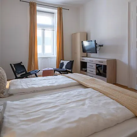 Gozsdu Panzio Budapest