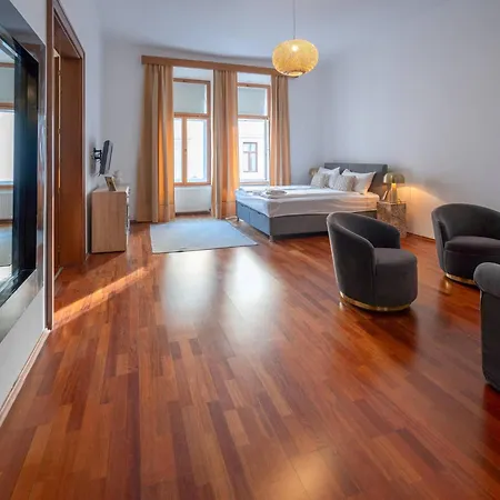 Gozsdu Panzio Budapest