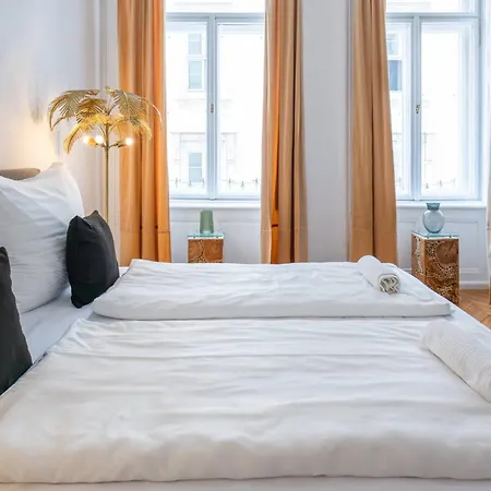 Gozsdu Panzio Appartamento Budapest