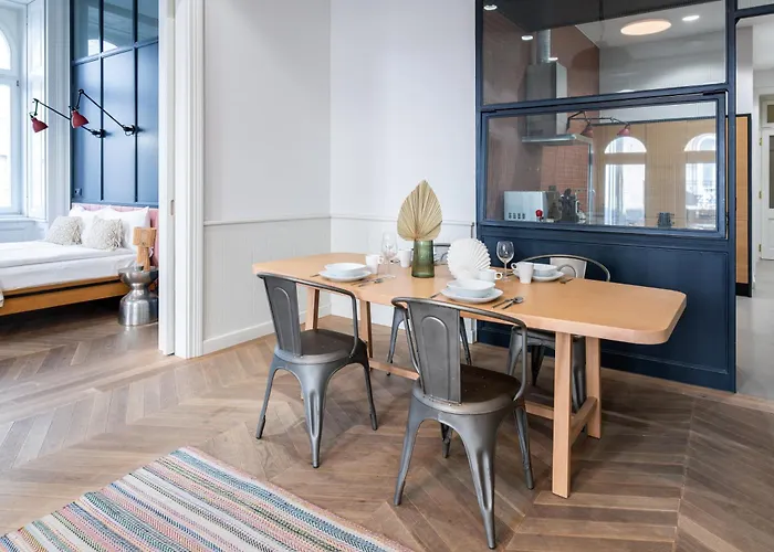 Apartament Gozsdu Panzio