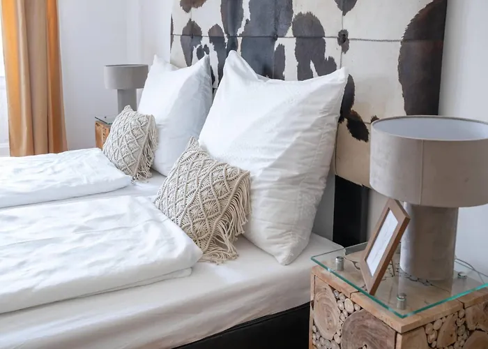 Gozsdu Panzio Apartament *