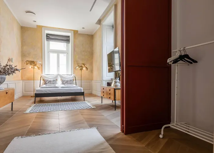 Gozsdu Panzió Apartament *