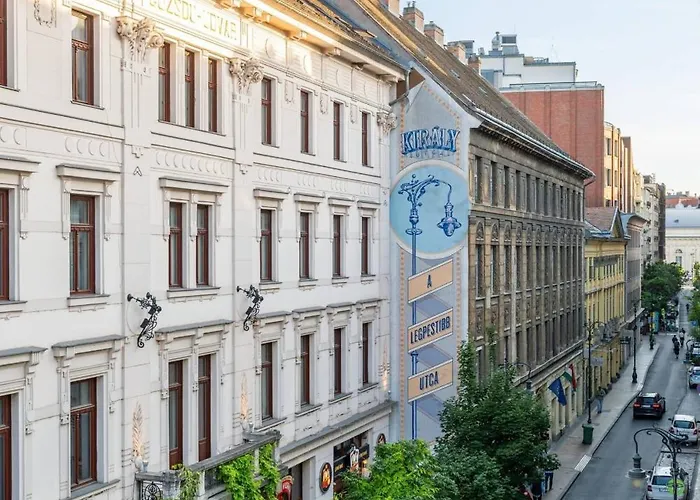 Gozsdu Panzió Apartament *